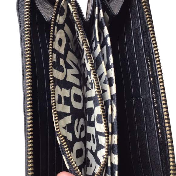 Marc By Marc Jacobs Wallet - Picture 13 of 16